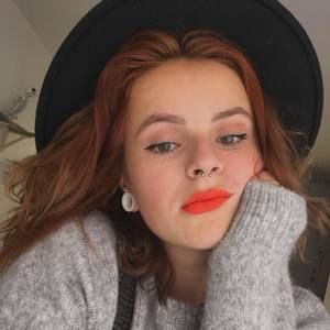 Meet your Posher, Eloïse